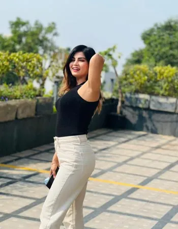 Noida call girls